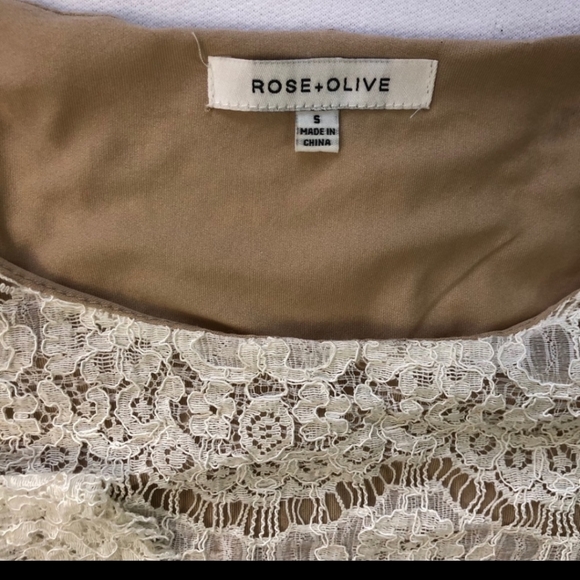 Lace top sz S - Picture 7 of 8